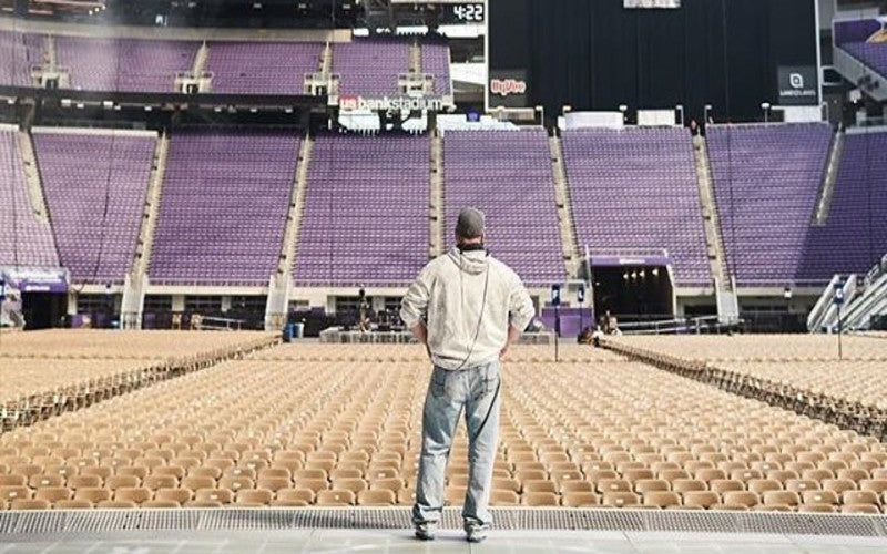 Garth Brooks Will Perform A Drive-In Concert Seen At 3 MA Locations