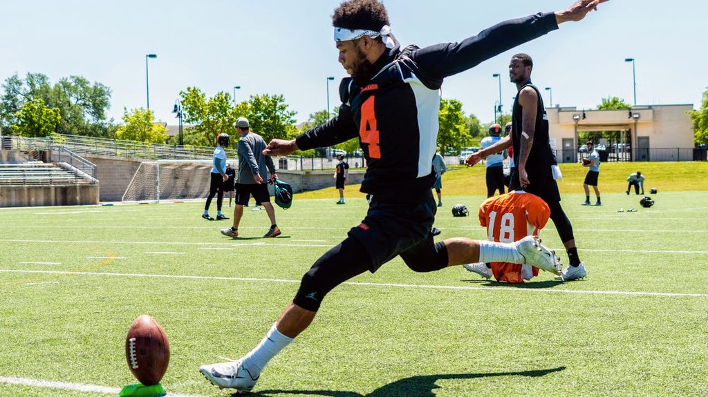 Patriots sign trick shot kicker Josh Gable