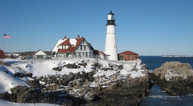 5 Oceanfront New England Cities For A Picturesque Winter Getaway