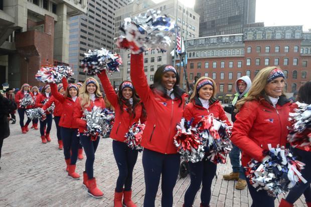 The Patriots got a pair of male cheerleaders