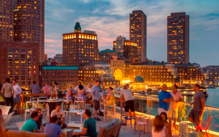 6 Rooftop Bars Where You Can Bask In The Splendor Of Spring