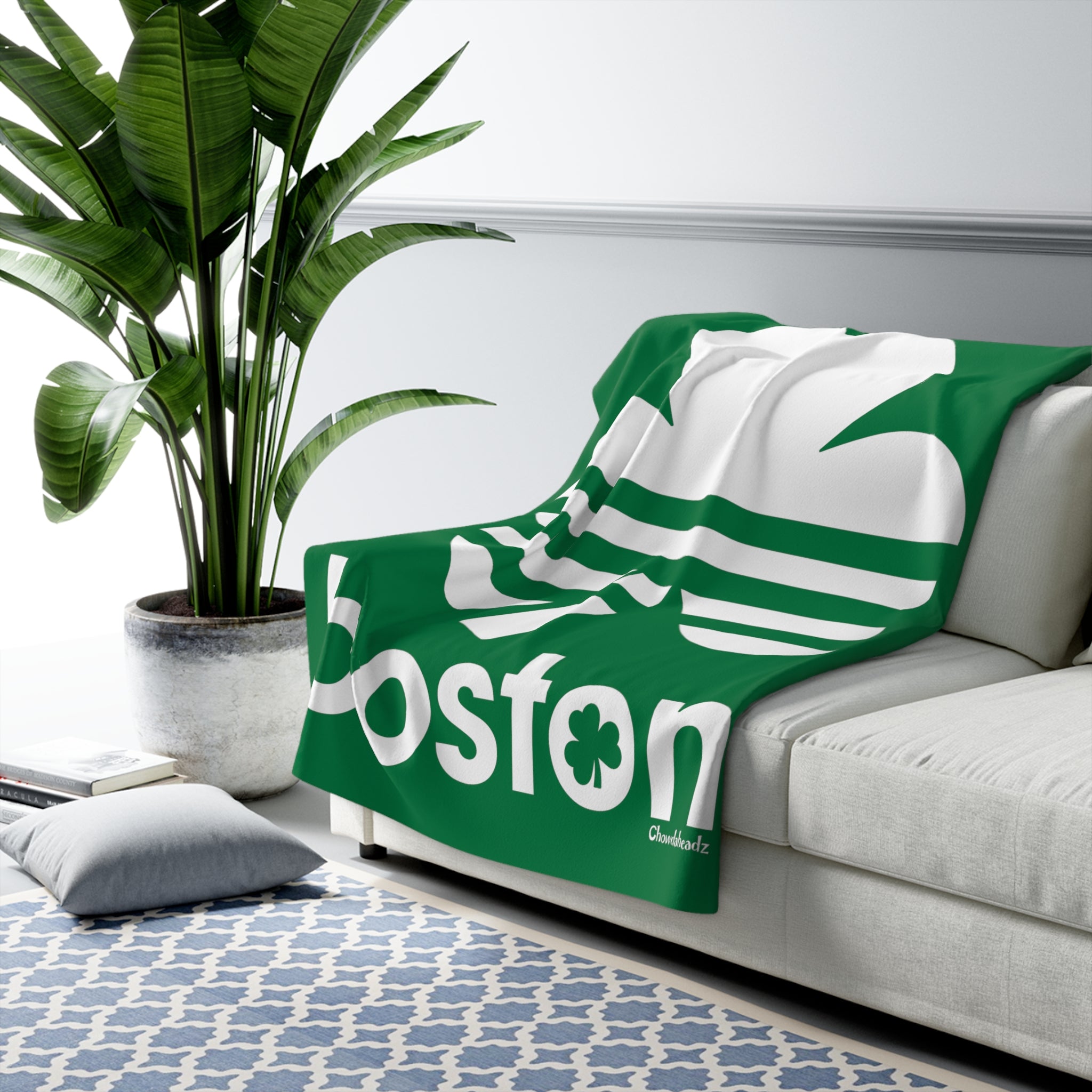 Boston Shamrock Retro Sherpa Fleece Blanket - Chowdaheadz