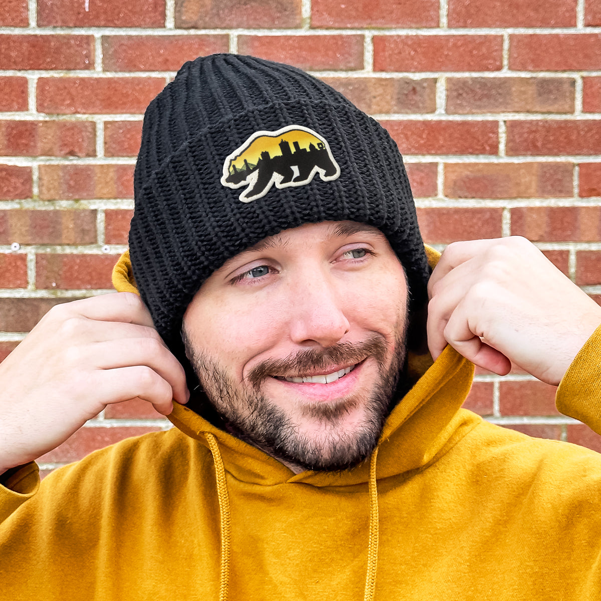 Boston Bear Skyline Chunky Knit Winter Hat