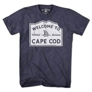 Welcome To Cape Cod Sign T-Shirt - Chowdaheadz